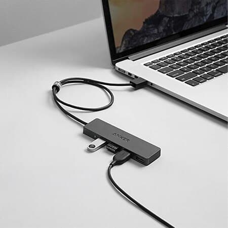 Ultra Slim 4-Port USB 3.0 Data Hub Black - Image 2